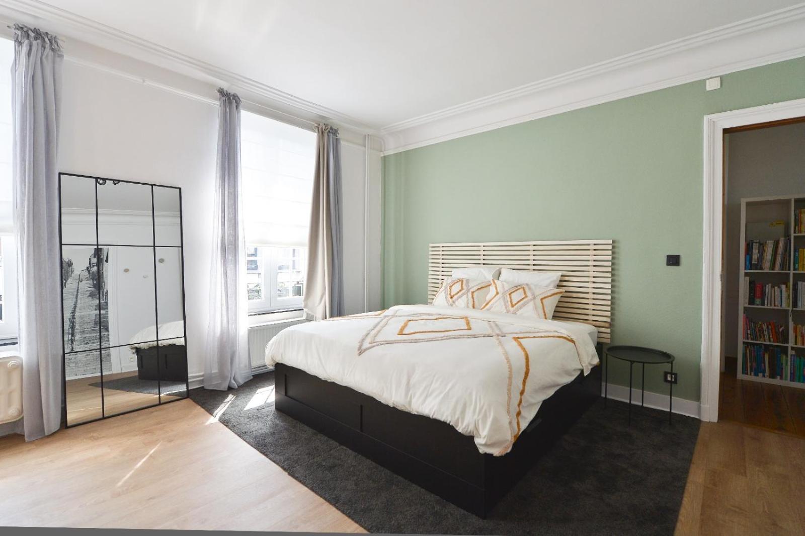 La Chambre De Sam - Chambre Lit 180 Avec Sdb Privee Proche Centre Ville Льеж Экстерьер фото