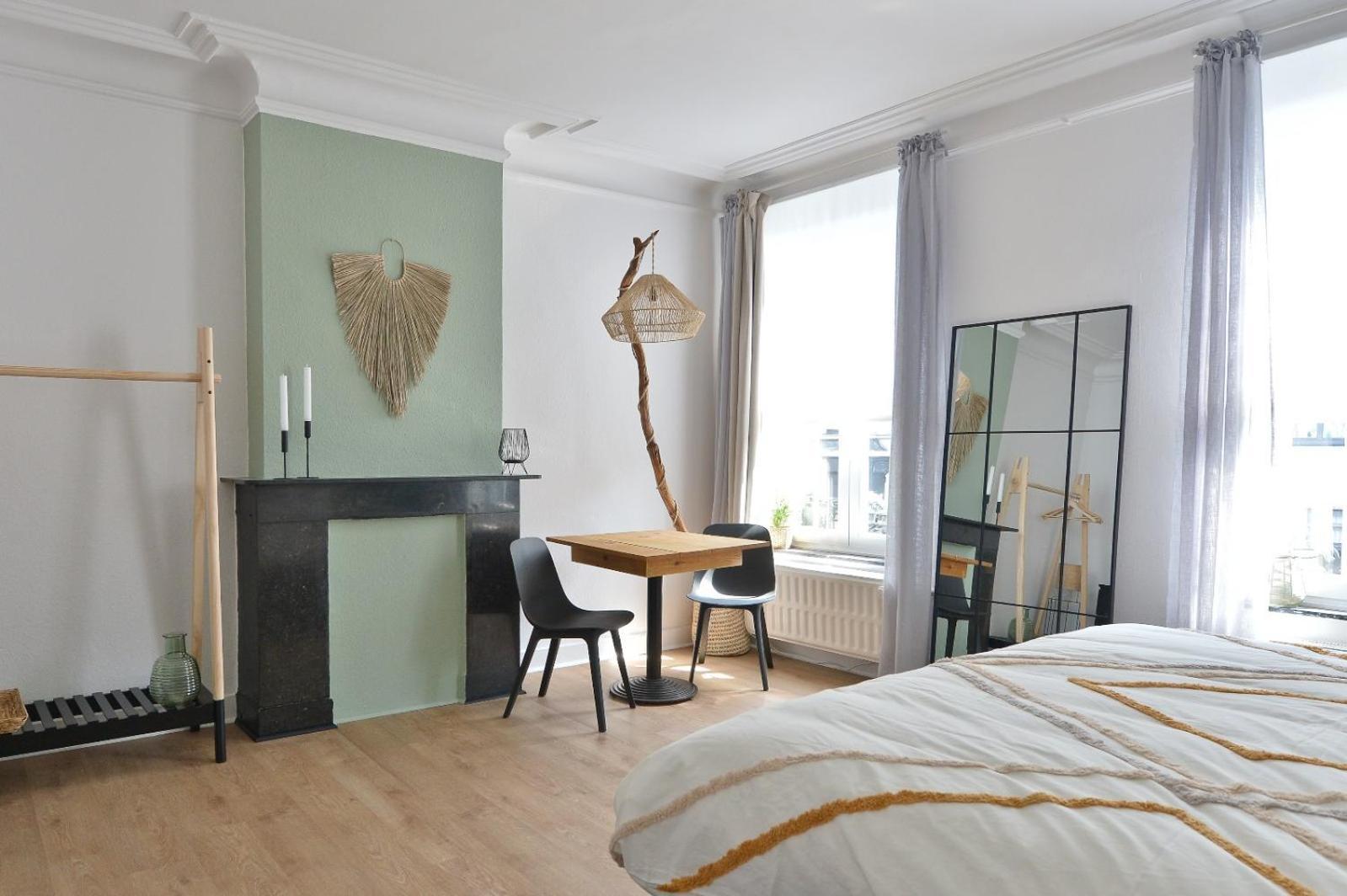 La Chambre De Sam - Chambre Lit 180 Avec Sdb Privee Proche Centre Ville Льеж Экстерьер фото